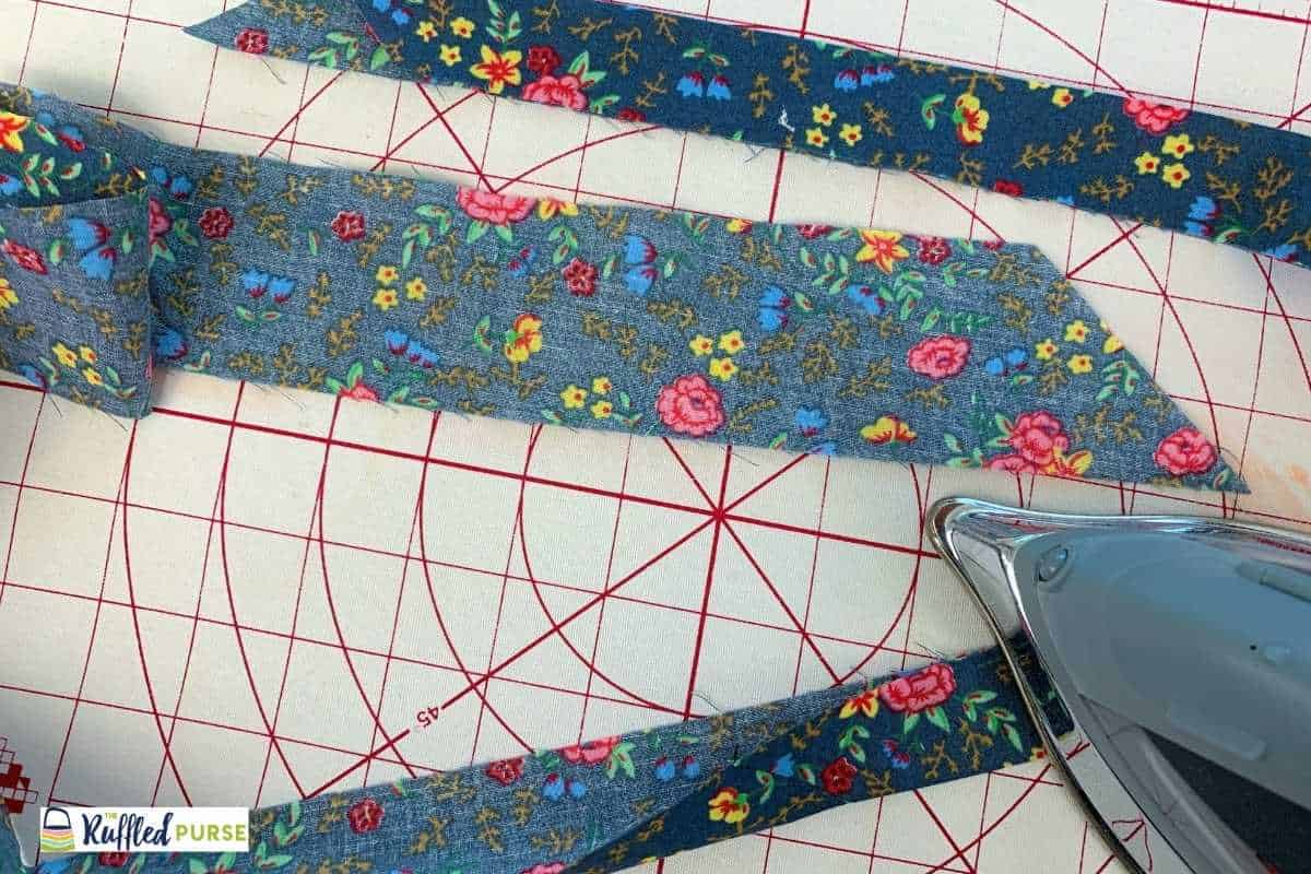 DoubleFold Quilt Binding A Beginner's Guide The Ruffled Purse®